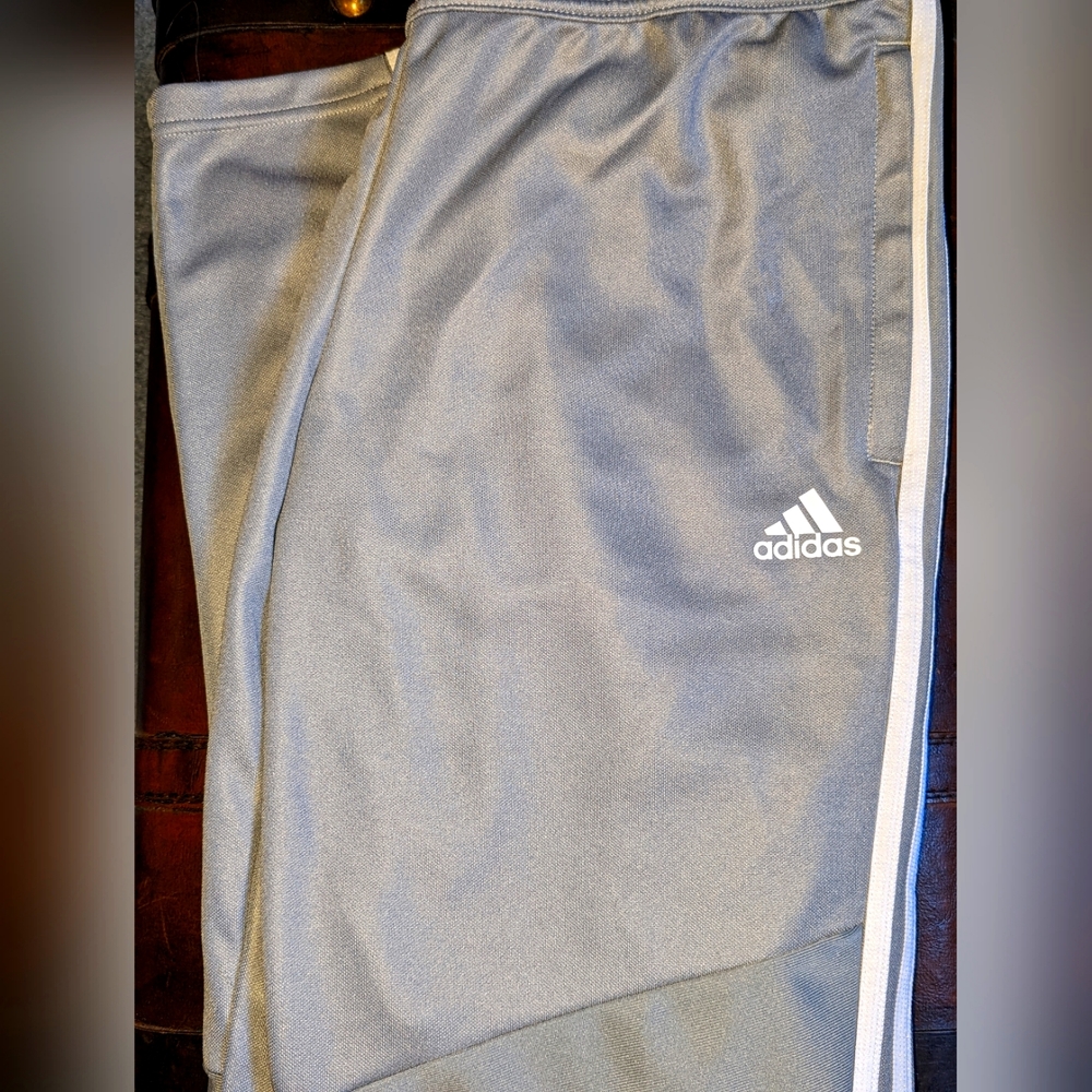EUC Adidas Pants